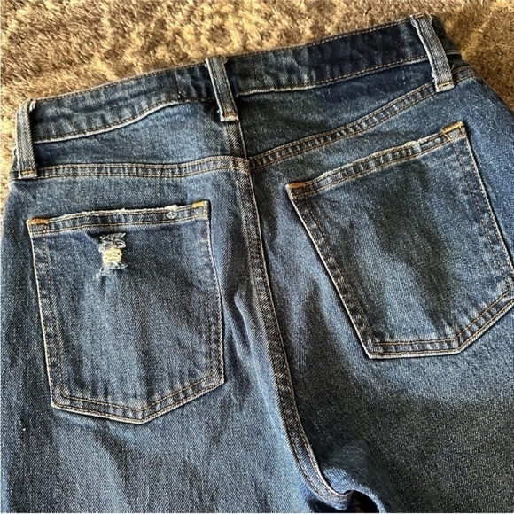 NWOT Abercrombie And Fitch Curve Love High Rise Skinny Jeans Distressed Raw Hem - Picture 4 of 7